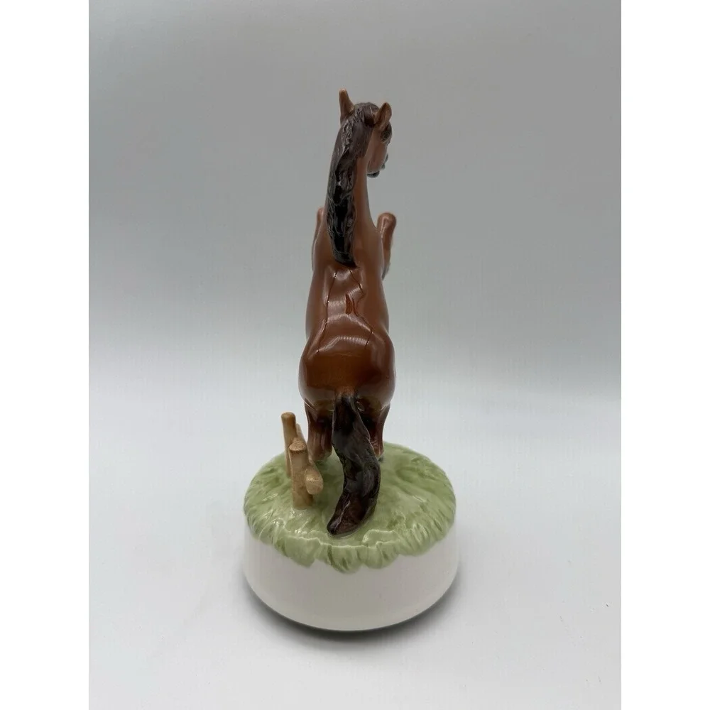 Vtg Otagiri Japan Horse Foal Porcelain Figurine Music Box Wind Up Rotating Colt